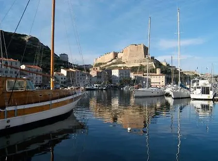 Apart-hotel Du Port Bonifacio (Corsica)