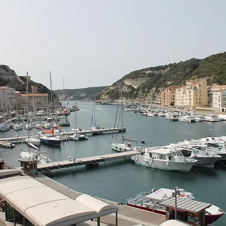 Du Port 3* Bonifacio (Corsica)