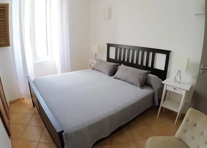 Aparthotel Du Port Bonifacio (Corsica)