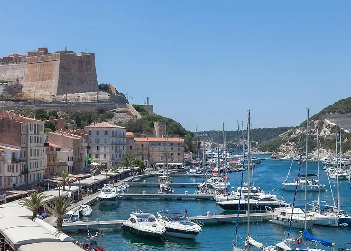 Du Port Bonifacio (Corsica)