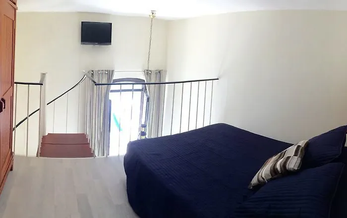 Du Port Aparthotel 3*