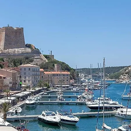Du Port Bonifacio (Corsica)