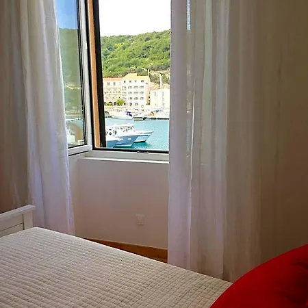 Du Port 3* Bonifacio (Corsica)