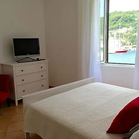 Du Port 3*