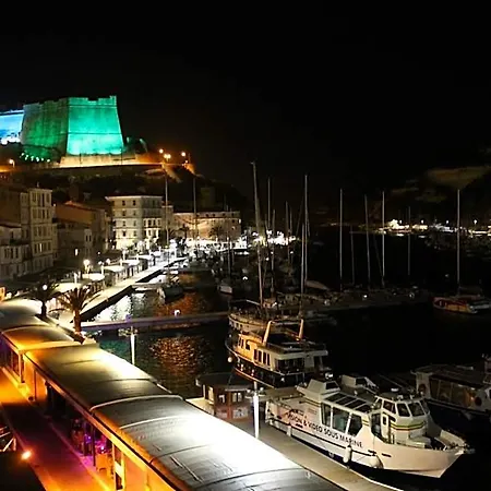 Aparthotel Du Port 3*