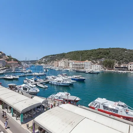 Du Port 3* Bonifacio (Corsica)