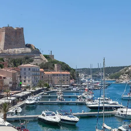 Du Port Bonifacio (Corsica)