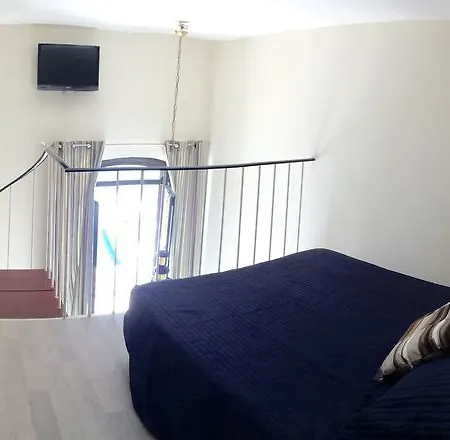 Du Port Aparthotel 3*