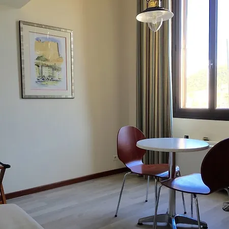 アパートホテル Du Port ボニファシオ