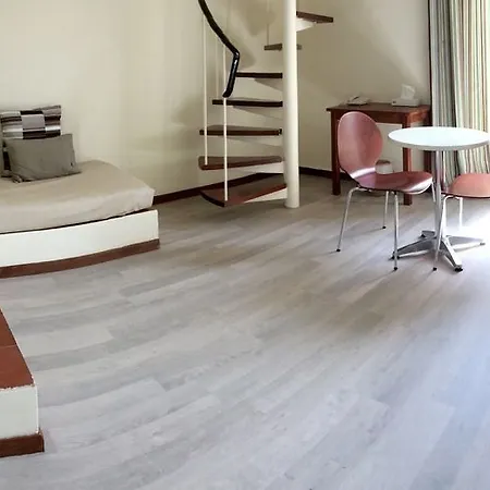 Du Port アパートホテル