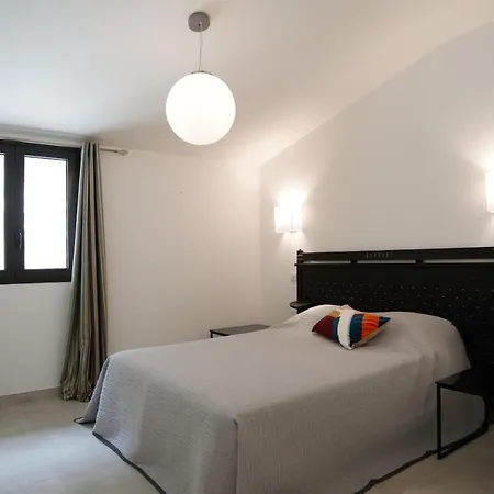 Du Port Appart hôtel Bonifacio (Corsica)