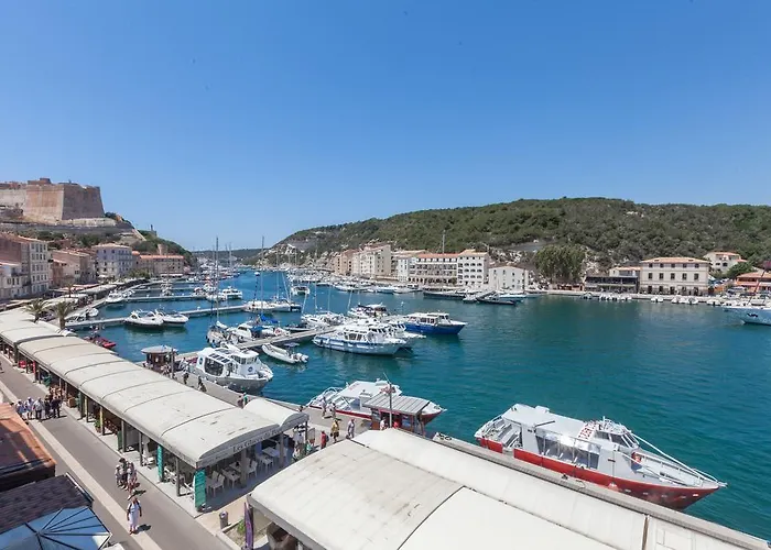 Du Port 3* Bonifacio (Corsica)