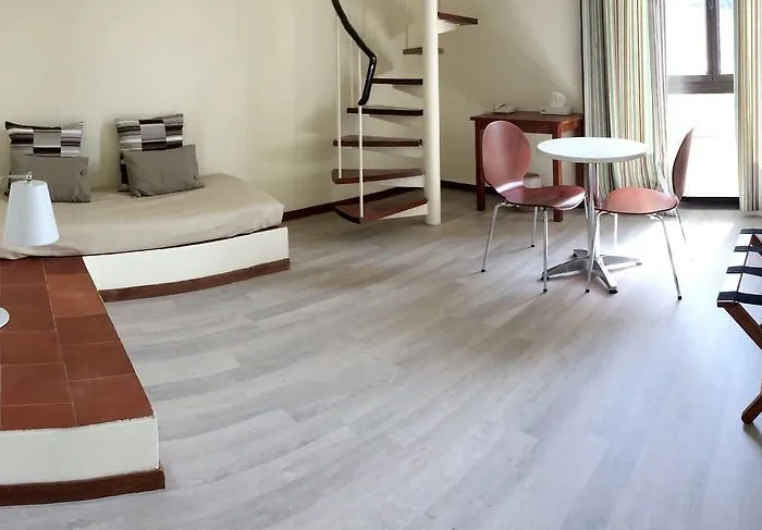 Du Port Ξενοδοχείο με διαμερίσματα